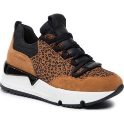 Sneakersy TOGOSHI - TG-03-03-000114 671. Pomarańczowe półbuty damskie Togoshi, ze skóry. W wyprzedaży za 239,00 zł.
