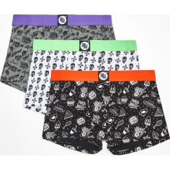 3 pack majtek bokserek - Czarny. Czarne bokserki męskie Cropp. Za 59,99 zł.