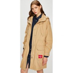 Calvin Klein Jeans - Parka. Brązowe parki damskie marki Calvin Klein Jeans, s, z bawełny, długie. W wyprzedaży za 699,90 zł.