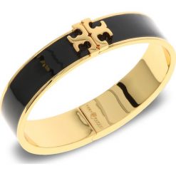 Bransoletka TORY BURCH - Enameled Raised-Logo Hinged Bracelet 41872 Black/Tory Gold 010. Czarne bransoletki damskie na nogę Tory Burch, metalowe. Za 639,00 zł.