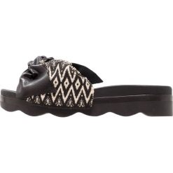 Klapki damskie: Tosca Blu MILONGA Klapki black
