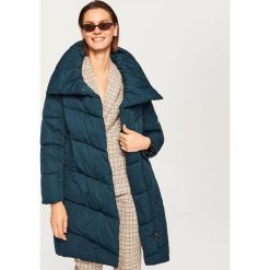 Pikowany płaszcz - Khaki. Brązowe płaszcze damskie Reserved, bez wzorów. Za 199,99 zł.