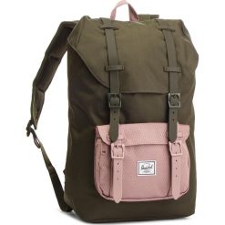Plecak HERSCHEL - Lilamer M 10020-02116 Forest/Rse. Różowe plecaki damskie marki Herschel, z tworzywa sztucznego. W wyprzedaży za 329,00 zł.