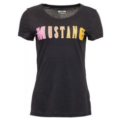 Mustang Koszulka Damska M Czarna. Czarne koszulki damskie Mustang, m, bez wzorów, bez kołnierzyka, bez rękawów. Za 99,00 zł.