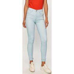Levi's - Jeansy 721. Niebieskie jeansy damskie Levi's®, s, bez wzorów, z elastanu, z podwyższonym stanem. Za 359,90 zł.
