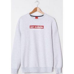 Bluza z napisem -. Bluzy męskie House, s, z napisami, bez kołnierzyka, bez rękawów, bez kaptura. Za 69,99 zł.