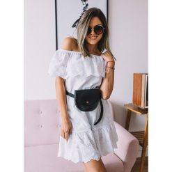 Sukienka Mia white. Białe sukienki damskie Fanaberia.com, s, bez wzorów, z koronki, bez kołnierzyka, bez rękawów, rozkloszowane. Za 129,00 zł.