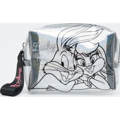 Kosmetyczka Looney Tunes - Różowy. Różowe kosmetyczki damskie Sinsay, bez wzorów. W wyprzedaży za 7,99 zł.