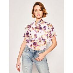 Bluzka Guess Chrystal W0GH94 W8SL0. Czarne bluzki damskie Guess, l, z aplikacjami, z poliesteru, bez kołnierzyka, bez rękawów. W wyprzedaży za 199,00 zł.