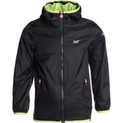 Regatta LEVER II Kurtka przeciwdeszczowa black. Czarne kurtki sportowe damskie marki Regatta, z materiału. Za 129,00 zł.