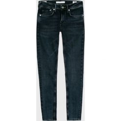 Pepe Jeans - Jeansy Finsbury x Wiser Wash. Jeansy męskie Pepe Jeans. W wyprzedaży za 259,90 zł.