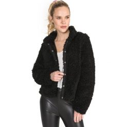Vero Moda Virginia Teddy Kurtka Czarny. Czarne kurtki damskie s, z poliesteru. Za 175,95 zł.