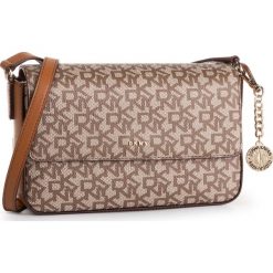 Torebka DKNY - Bryant-Md Flap Xbody R82EJ467 Lg/Drftwd. Pomarańczowe listonoszki damskie DKNY, bez wzorów, ze skóry ekologicznej, bez dodatków. Za 639,00 zł.