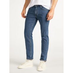 Jeansy Regular Fit Lee Daren L707MG44. Niebieskie jeansy męskie Lee, m, bez wzorów, z elastanu. Za 299,00 zł.