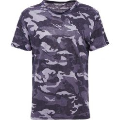 Zadig & Voltaire TIBO CAMOU Tshirt z nadrukiem anthrazit. Szare t-shirty męskie marki Zadig & Voltaire, s, z nadrukiem, ze lnu. Za 479,00 zł.