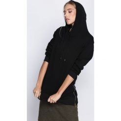Czarna Bluza Sacrifice. Czarne bluzy rozpinane damskie Born2be, l, z kapturem. Za 79,99 zł.