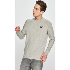 Wrangler - Bluza. Szare bluzy męskie Wrangler, s, z nadrukiem, z bawełny, z okrągłym kołnierzem, bez rękawów, bez kaptura. W wyprzedaży za 159,90 zł.