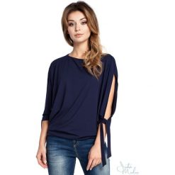 Bluzka rozcięte rękawy bee-036. Niebieskie bluzki nietoperze marki BEE, m, z jeansu, z krótkim rękawem. Za 109,90 zł.