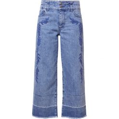 Boyfriendy damskie: Rebecca Minkoff Jeansy Dzwony blue denim