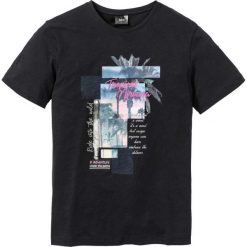 T-shirt z nadrukiem bonprix czarny z nadrukiem. Czarne t-shirty męskie bonprix, s, z nadrukiem, bez kołnierzyka. Za 21,99 zł.