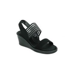 Sandały Skechers 38472-BBK. Czarne sandały damskie Skechers, bez wzorów, bez obcasa, bez zapięcia. Za 175,48 zł.