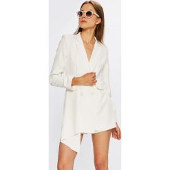 Missguided - Kombinezon. Białe kombinezony damskie marki Missguided, bez wzorów, z materiału, bez kołnierzyka, z długim rękawem, długie. W wyprzedaży za 299,90 zł.