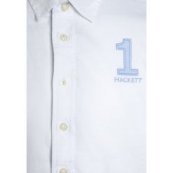 Hackett London NUMB OXFORD Koszula white. Białe koszule chłopięce Hackett London, z bawełny. W wyprzedaży za 269,25 zł.