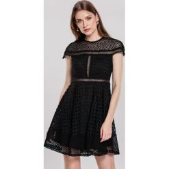 Czarna Sukienka Debonaire. Czarne sukienki damskie Renee, na lato, m, z tkaniny, mini. Za 149,99 zł.