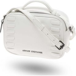 TOREBKA Armani Exchange. Białe torebki worki damskie Armani Exchange, z aplikacjami, z aplikacjami. Za 311,40 zł.
