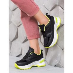 Czarne sneakersy sportowe. Czarne sneakersy damskie SHELOVET, ze skóry ekologicznej. Za 59,00 zł.