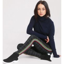 Szaro-Żółte Legginsy Fast Pace. Szare legginsy damskie marki other, w kolorowe wzory. Za 29,99 zł.