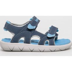 Timberland - Sandały dziecięce. Niebieskie sandały chłopięce Timberland, z materiału, bez zapięcia. W wyprzedaży za 159,90 zł.