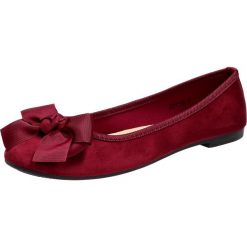 Bordowe baleriny damskie SABATINA ZH18-7. Czerwone baleriny damskie Sabatina, bez wzorów, klasyczne, na wysokim obcasie, na obcasie. W wyprzedaży za 59,00 zł.
