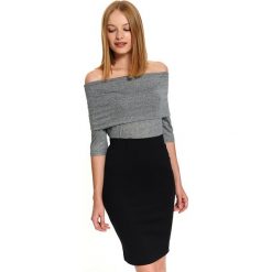Bluzka z odsłoniętymi ramionami. Szare bluzki damskie Top Secret, bez wzorów, z jeansu, eleganckie, bez kołnierzyka, bez rękawów. W wyprzedaży za 24,99 zł.