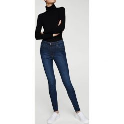 Mango - Jeansy Soho. Niebieskie jeansy damskie marki Mango, z podwyższonym stanem. W wyprzedaży za 99,90 zł.