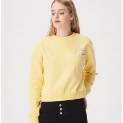 Bluza z kotem w kieszonce - Żółty. Żółte bluzy damskie Sinsay, s, bez wzorów, bez rękawów, bez kaptura. Za 39,99 zł.