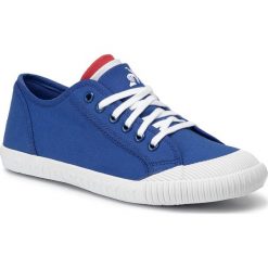 Tenisówki LE COQ SPORTIF - Nationale Gs Sport 1910194 Cobalt. Niebieskie półbuty damskie le coq sportif, bez wzorów, z gumy, bez zapięcia. W wyprzedaży za 159,00 zł.