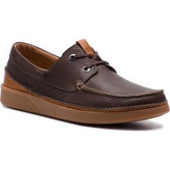 Półbuty CLARKS - Oakland Sun 261419627 Dark Brown Leather. Pomarańczowe półbuty męskie Clarks, na co dzień, bez wzorów, ze skóry, bez zapięcia. W wyprzedaży za 269,00 zł.