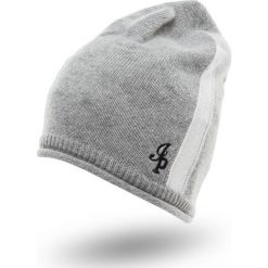 SZARA CZAPKA ICE PLAY Z BIAŁYMI PASAMI. Szare czapki damskie Ice Play, w paski. Za 119,50 zł.