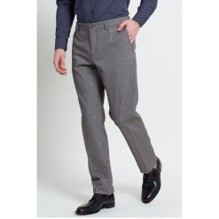 Trussardi - Spodnie. Brązowe spodnie męskie marki Trussardi, na co dzień, bez wzorów, z bawełny, casualowe. W wyprzedaży za 539,90 zł.