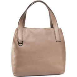 Torebka COCCINELLE - GE5 Mila E1 GE5 11 02 01 Taupe N75. Pomarańczowe torebki klasyczne damskie Coccinelle, bez wzorów, ze skóry, eleganckie, bez dodatków. Za 1049,00 zł.