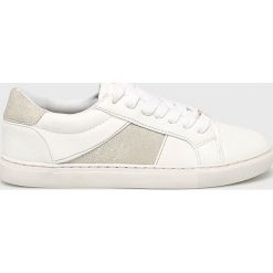 Answear - Buty. Różowe buty sportowe damskie ANSWEAR, bez wzorów, ze skóry, sportowe. W wyprzedaży za 59,90 zł.