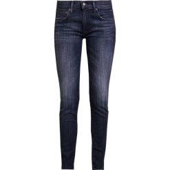 Polo Ralph Lauren CASWELL Jeans Skinny Fit dark indigo. Niebieskie jeansy damskie marki Polo Ralph Lauren, z bawełny. W wyprzedaży za 384,30 zł.