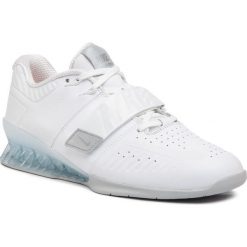 Buty NIKE - Romaleos 3 Xd AO7987 100 White/Mtlc Platinum. Białe buty sportowe męskie Nike, ze skóry, bez zapięcia, na fitness i siłownię. Za 849,00 zł.