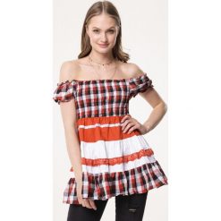 Pomarańczowa Bluzka Be Given. Pomarańczowe bluzki damskie Born2be, s, w paski, bez kołnierzyka, z krótkim rękawem. Za 59,99 zł.