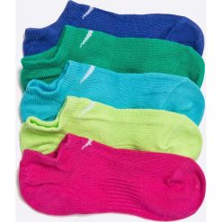 Nike Kids - Stopki dziecięce (6-pack). Skarpetki dziewczęce Nike Kids, bez wzorów, z elastanu. Za 59,90 zł.