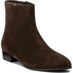 Botki VAGABOND - Gigi 4401-340-31 Java. Brązowe buty zimowe damskie Vagabond, z materiału, na obcasie. W wyprzedaży za 279,00 zł.