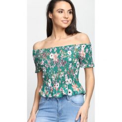 Zielona Bluzka Wild Child. Niebieskie bluzki na imprezę marki Born2be, m. Za 59,99 zł.