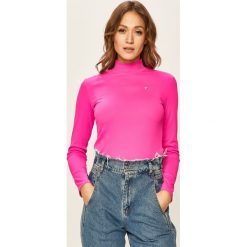 Tommy Jeans - Longsleeve. Różowe bluzki damskie Tommy Jeans, s, bez wzorów, z elastanu, z golfem. Za 269,90 zł.