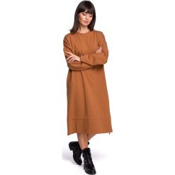 Sukienka z tunelem na dole - karmelowa. Sukienki damskie BE, s, bez wzorów, z elastanu, bez kołnierzyka, bez rękawów, długie. W wyprzedaży za 179,00 zł.